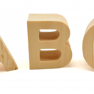 Holzbuchstaben aus Fichte groß (9,5cm hoch 4,5cm dick)