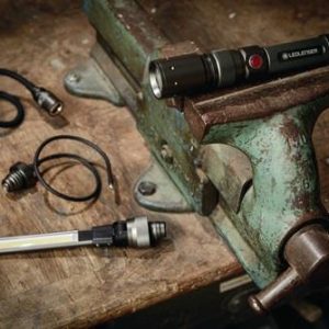 Arbeitsleuchten-Set Workers Friend 250-500 lm Li-Ion 130m schwarz LEDLENSER