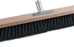 Saalbesen Qualitätsmischung L.600mm m.Metallstielhalter Flachholz
